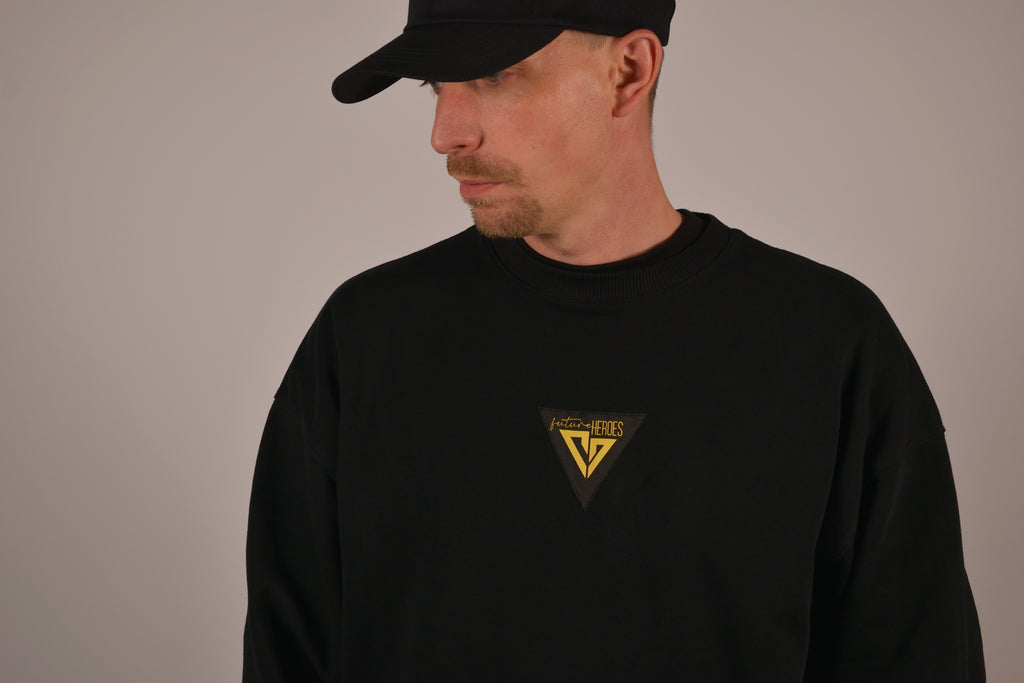 Crew neck black